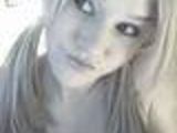 Webcam Teen Gina Strips