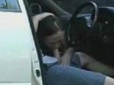 Cock-hungry mommy sucks husband's dick in the car